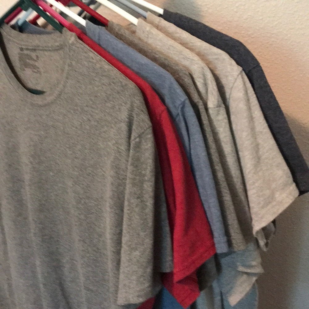 Men’s T-shirt’s (7) bundle
